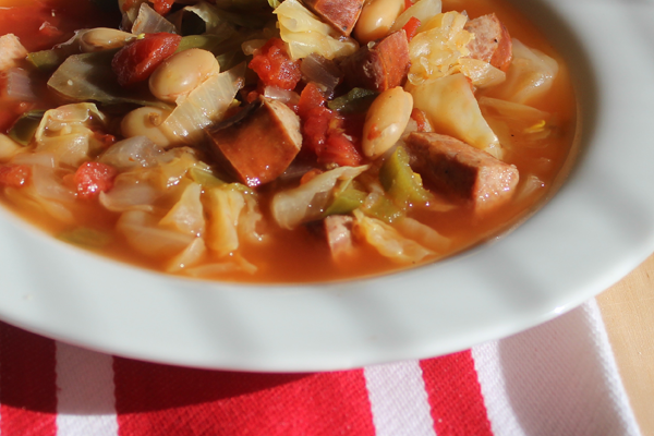 CABBAGE AND BEAN SOUP